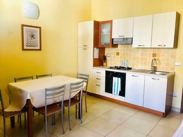 Residence Conchiglia Aparthotel Alassio Bagian luar foto